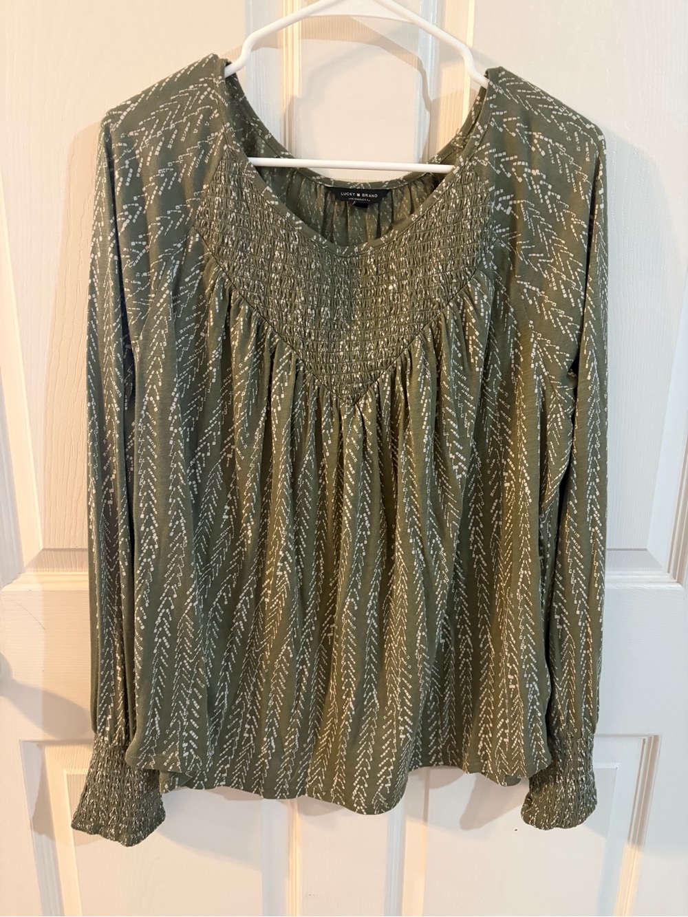 Lucky Brand Olive Green Smocked Yoke Long-Sleeve Lucky Brand XL Olive Green Smoc